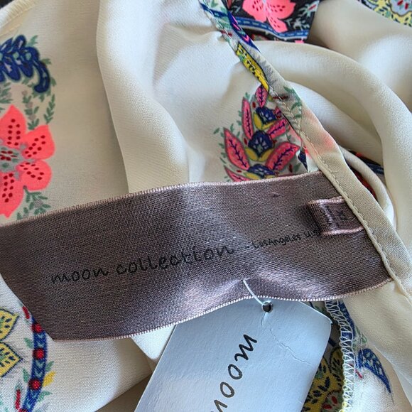 NEW Moon Collection Blouse Top Cold Shoulder Semi Sheer Artsy Floral Size XL - Picture 8 of 11